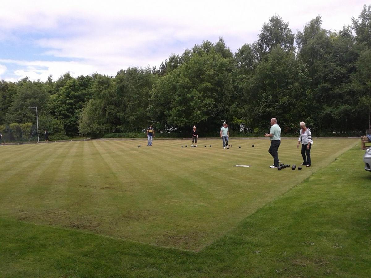 Hollicarrs - Long Lane Lodge York Bagian luar foto